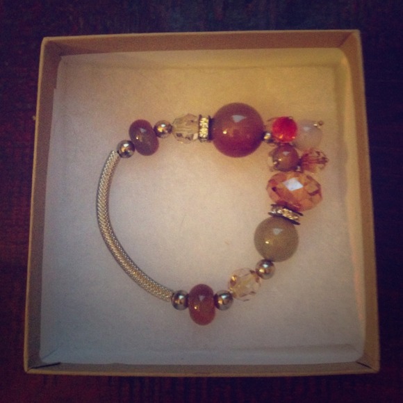 ❗️TRADED ❗️ Swarovski bracelet - Picture 1 of 4