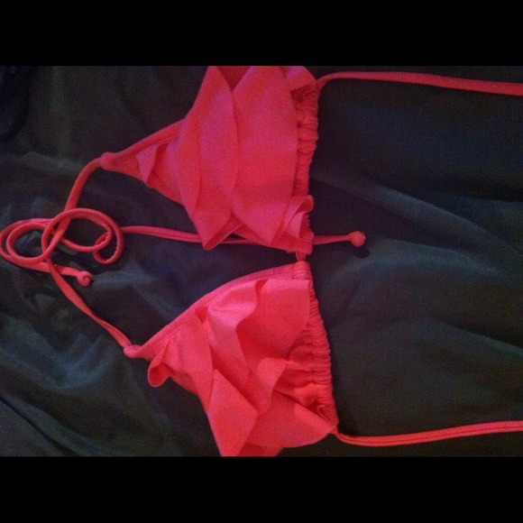 Ruffled bathing suite top