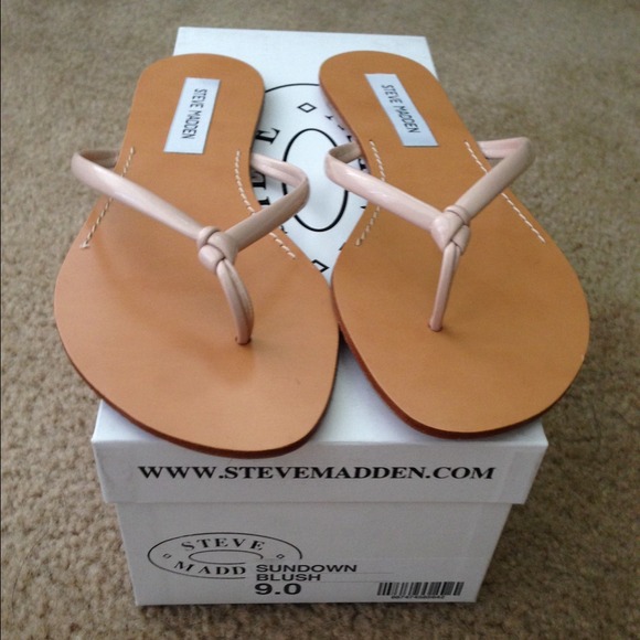 Steve Madden flip flops. NO TRADES