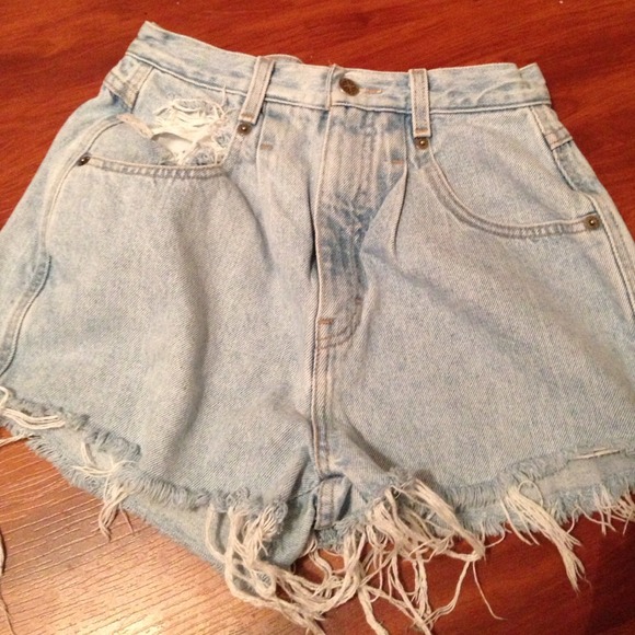 Vintage high waisted shorts