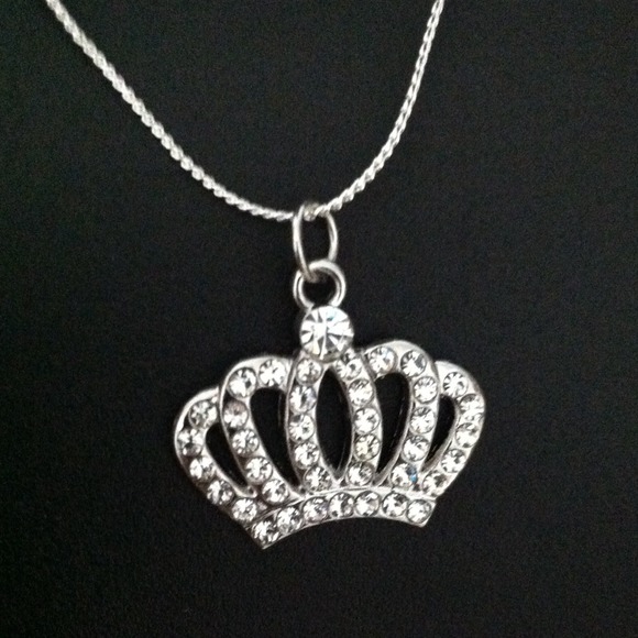 Princess crown necklace