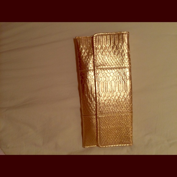 Cute clutch!