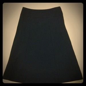 Lightly worn H&M mid length skirt