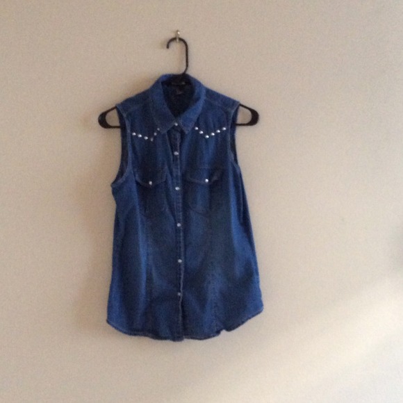Studded Sleeveless Denim Jacket