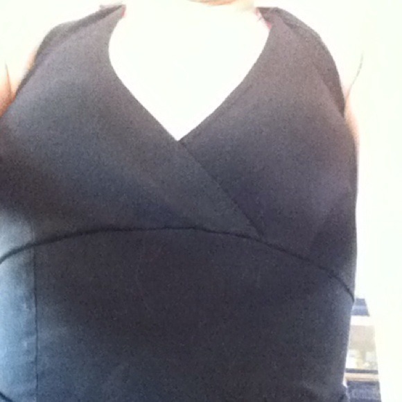 Nice halter top black