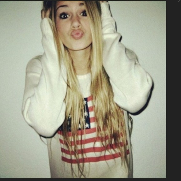 Brandy mellvile flag knit sweater(sold out)