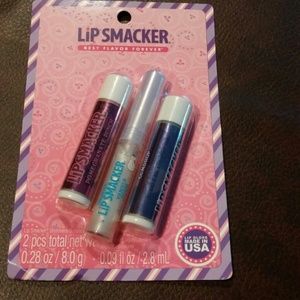 New in package lip smacker :)