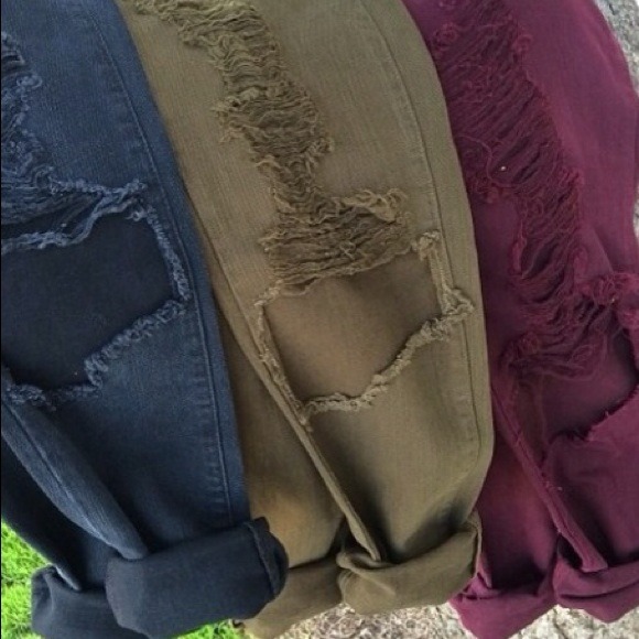 ❌ SOLD ❌Lf Maroon boyfriend jeans