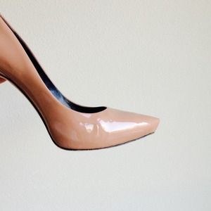 RACHEL Rachel Roy Shoes - ✨HP✨Rachel Roy "Gardner" Pump RACHEL Rachel Roy Shoes - ✨HP✨Rachel Roy "Gardner" Pump