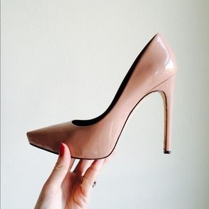 RACHEL Rachel Roy Shoes - ✨HP✨Rachel Roy "Gardner" Pump RACHEL Rachel Roy Shoes - ✨HP✨Rachel Roy "Gardner" Pump