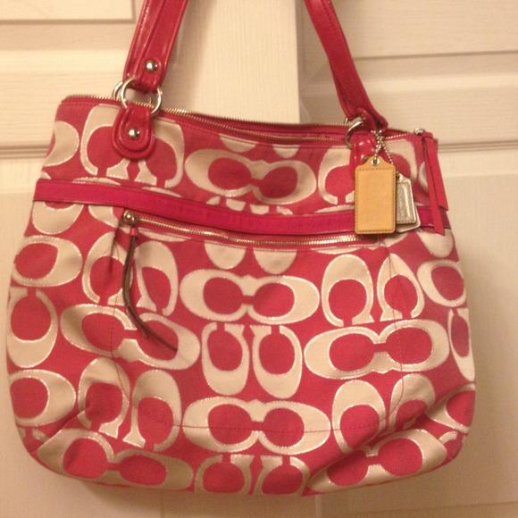 💕AUTHENTIC PINK COACK PURSE💕