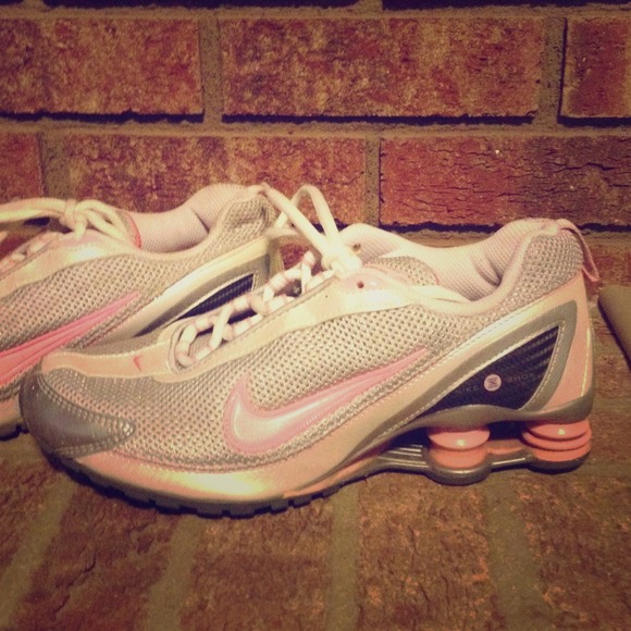 💕Nike Shocks!💕