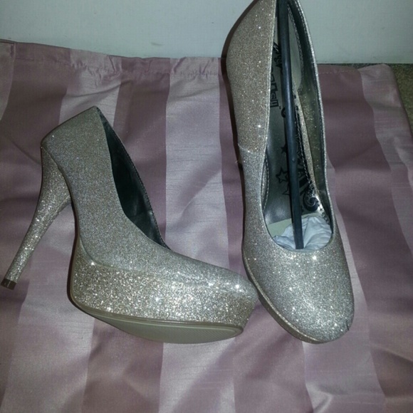 Gold Heels