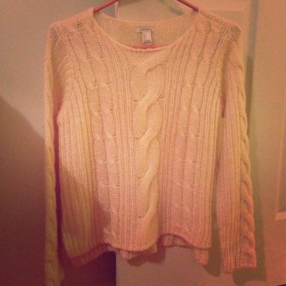 F21 CREAM SWEATER