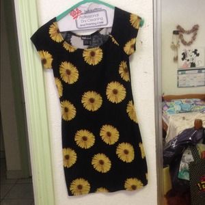 Sunflower body con dress