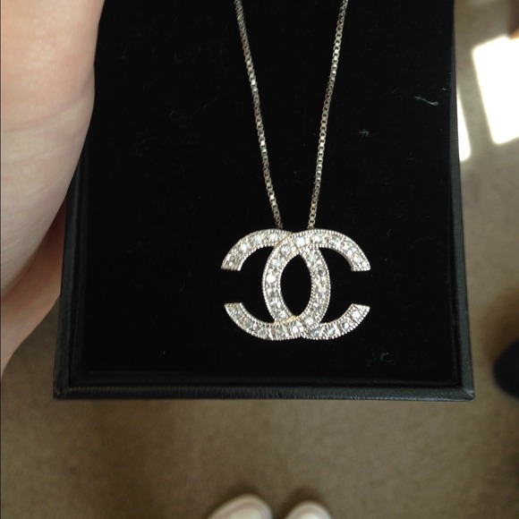 CHANEL necklace 🌟