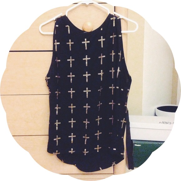 Cross Muscle Tank