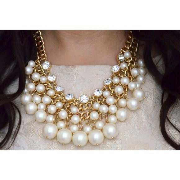 Jewelry - NEW Crystal & Pearl Necklace