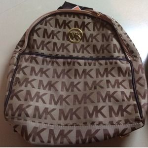 🚫 Reserved bundle🚫 for @cbbailey702