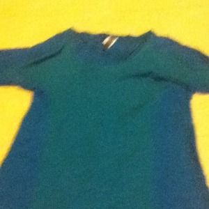 3/4 length sleeve, hi low top