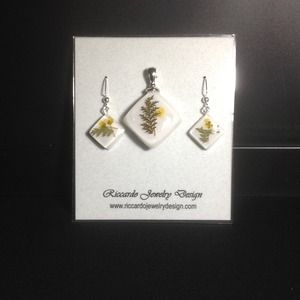 Pressed Yellow Flower Pendant & Earring set