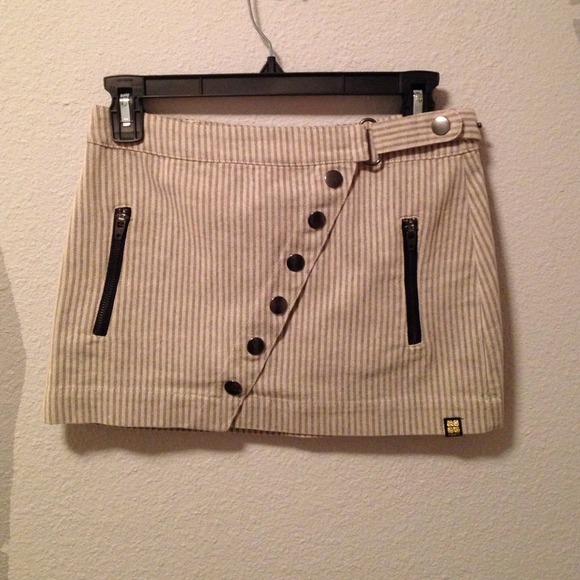 Insight wrap mini skirt.