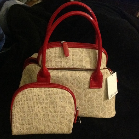 BRAND NEW 3 AUTHENTIC CALVIN KLEIN