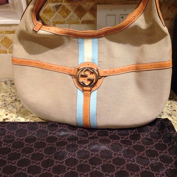 🌺 Sale! 🌺authentic gucci🌺