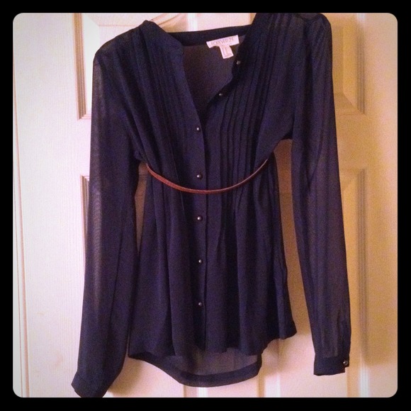 *Shear* Long-Sleeved* Blouse*
