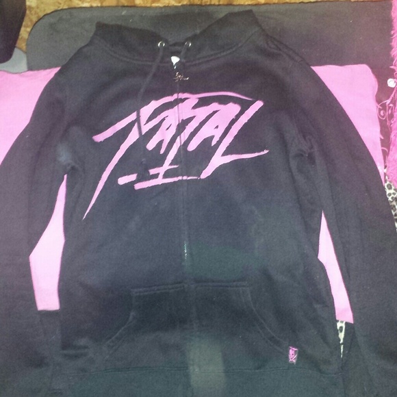 Fatal sweater