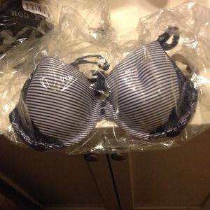 American Eagle Bra