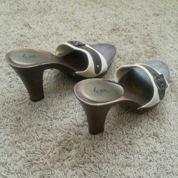 Platforms - Picture 2 of 3