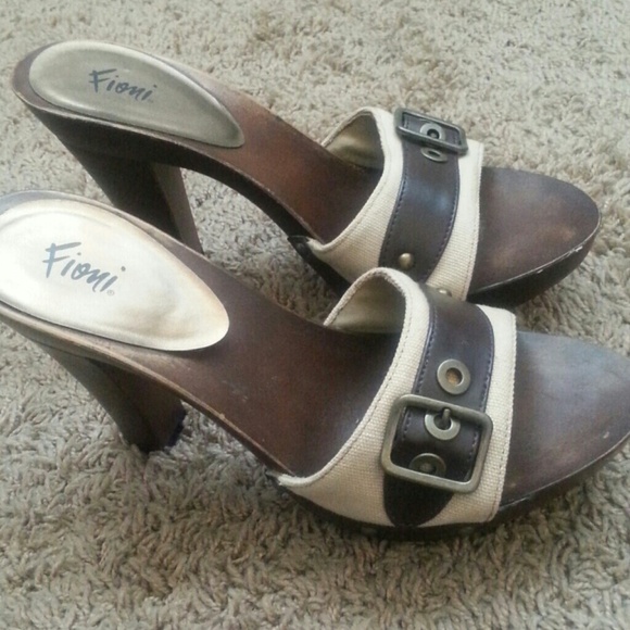 Platforms - Picture 3 of 3