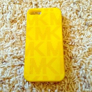 🎀 MK iPhone 5 case 🎀