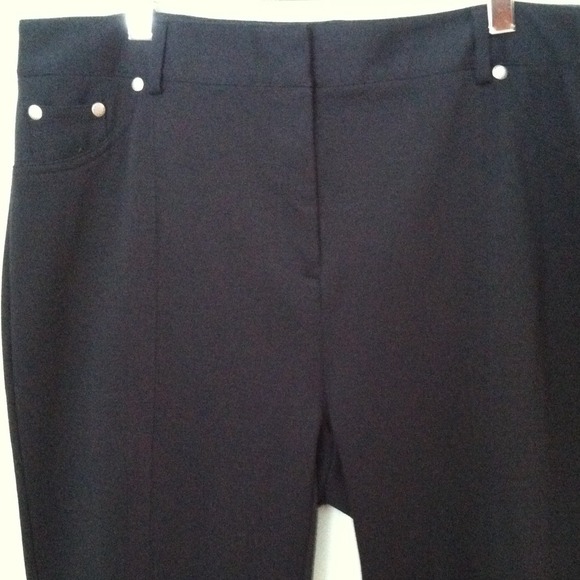 Dana Buchman Pants - Pants