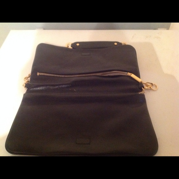 Tory Burch clutch Authentic - Picture 2 of 4