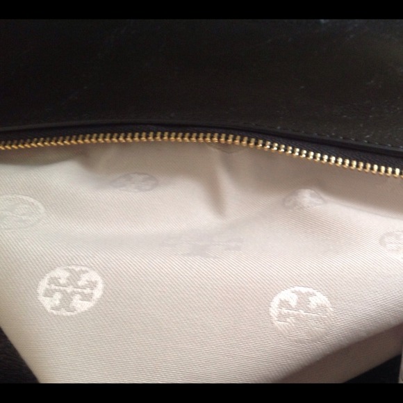 Tory Burch clutch Authentic - Picture 3 of 4