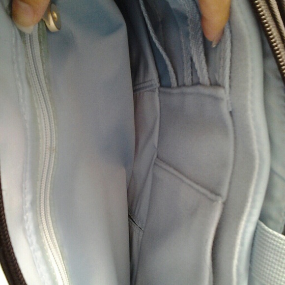 🚧 REDUCED 🚧 Multiuse Laptop Bag - Picture 3 of 4