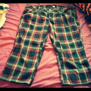 Punk rock red white and black capri pant