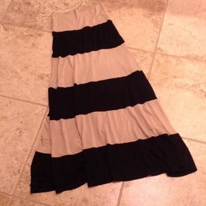 Maxi skirt