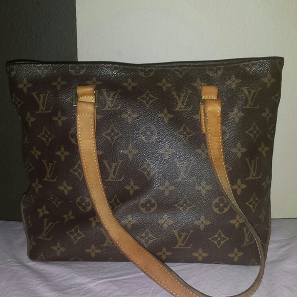 Louis Vuitton Handbag.