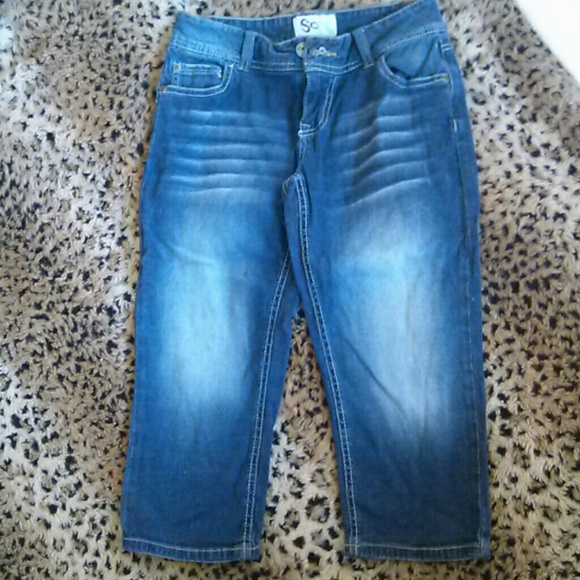 Capris