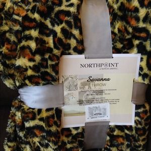 Microsherpa/ micro mink Reversible Throw