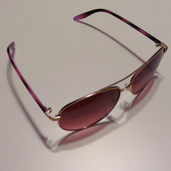 American Eagle aviator sunglasses