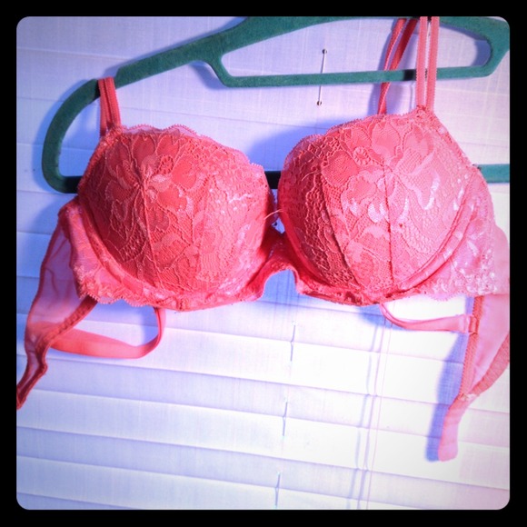 Gorgeous semi push-up bra from PINK