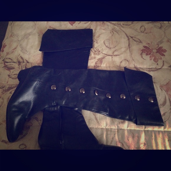 Jessica Simpson boots