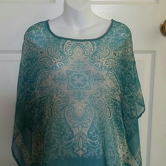 Green Flowy Top - Picture 1 of 4