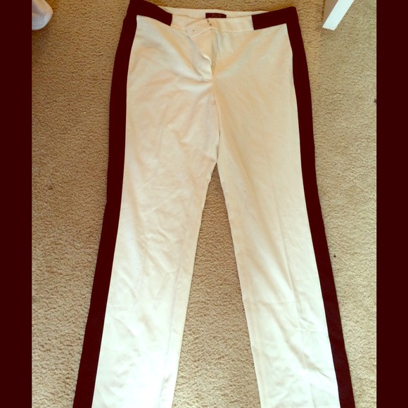 Victoria Secret white pants