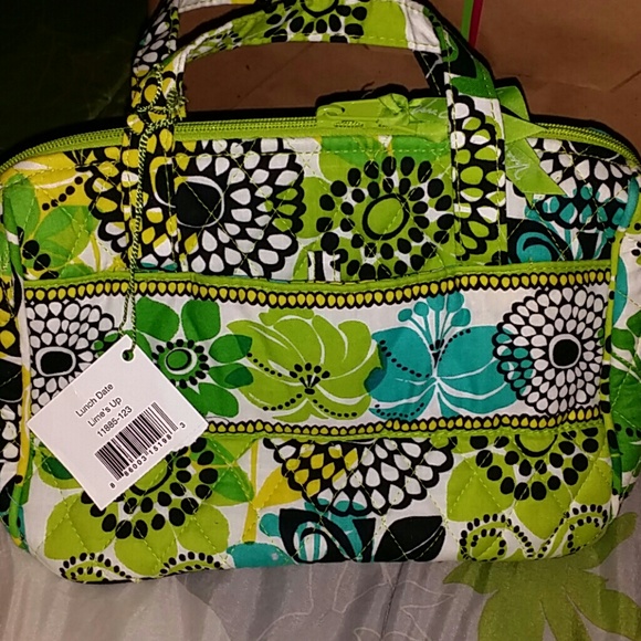 *** SOLD*** Vera bradley lunch bag