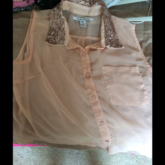 Sheer shirt with sequin collar